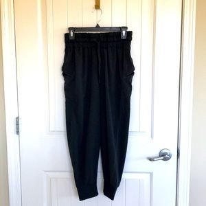 Black Joggers 📸💫